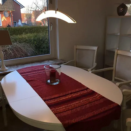 Ferienhaus Spatzenburg Holiday home *