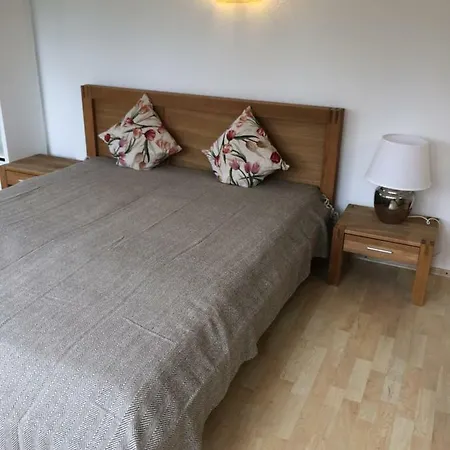 Ferienhaus Spatzenburg * Emden